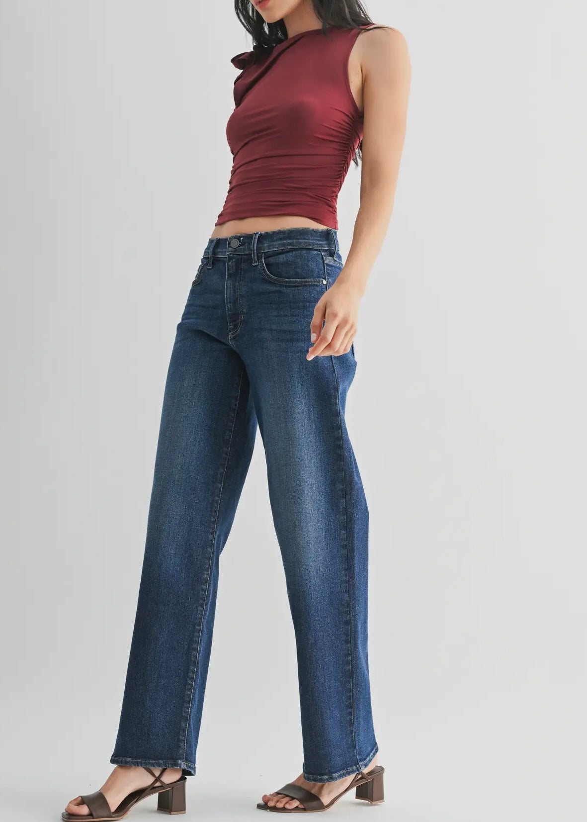 Loose Straight with Regular Hem