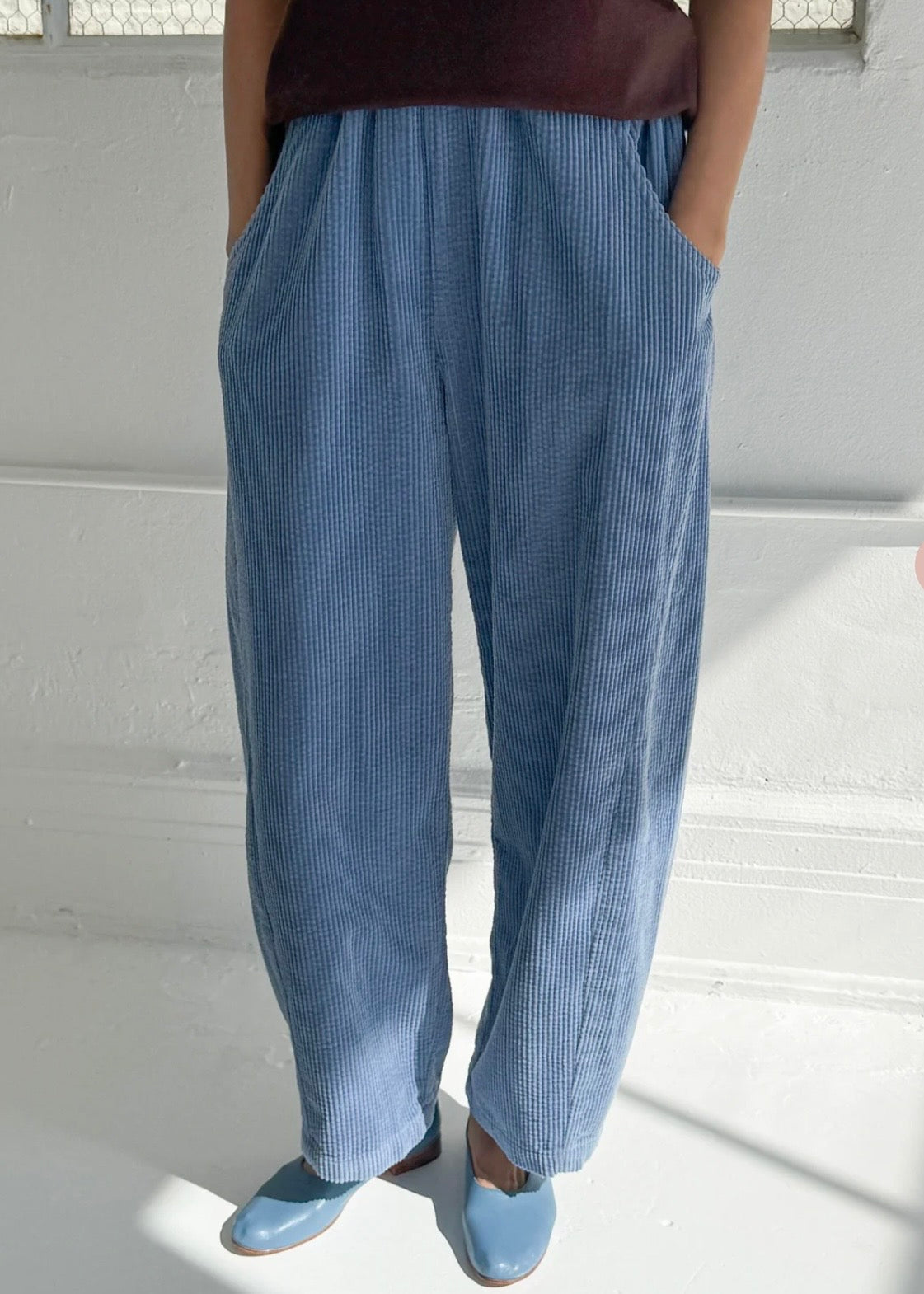 *pre-order Soft Corduroy Arc Pants