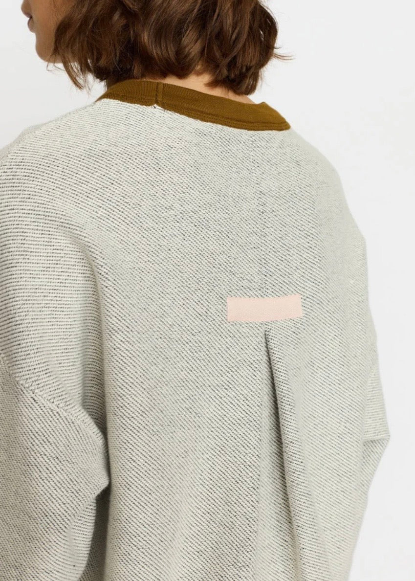 Crewneck Sweater 22205