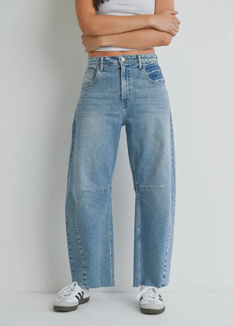 Barrel Jean w/ Seams