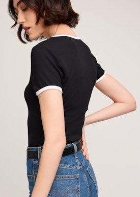 Shania Tee