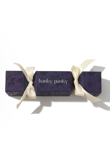 Signature Lace® Thong Holiday Cracker African Violet