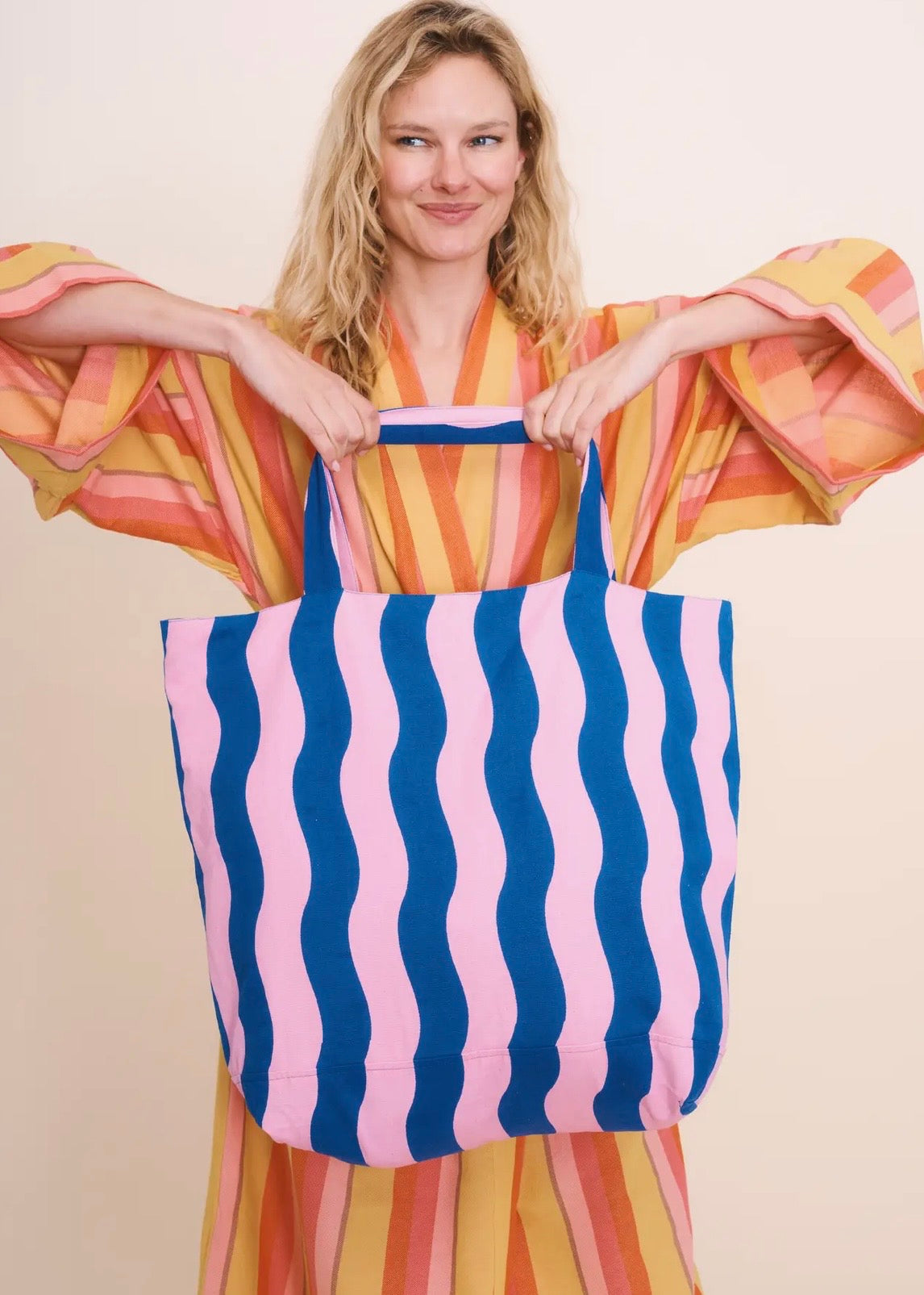 Wave Tote