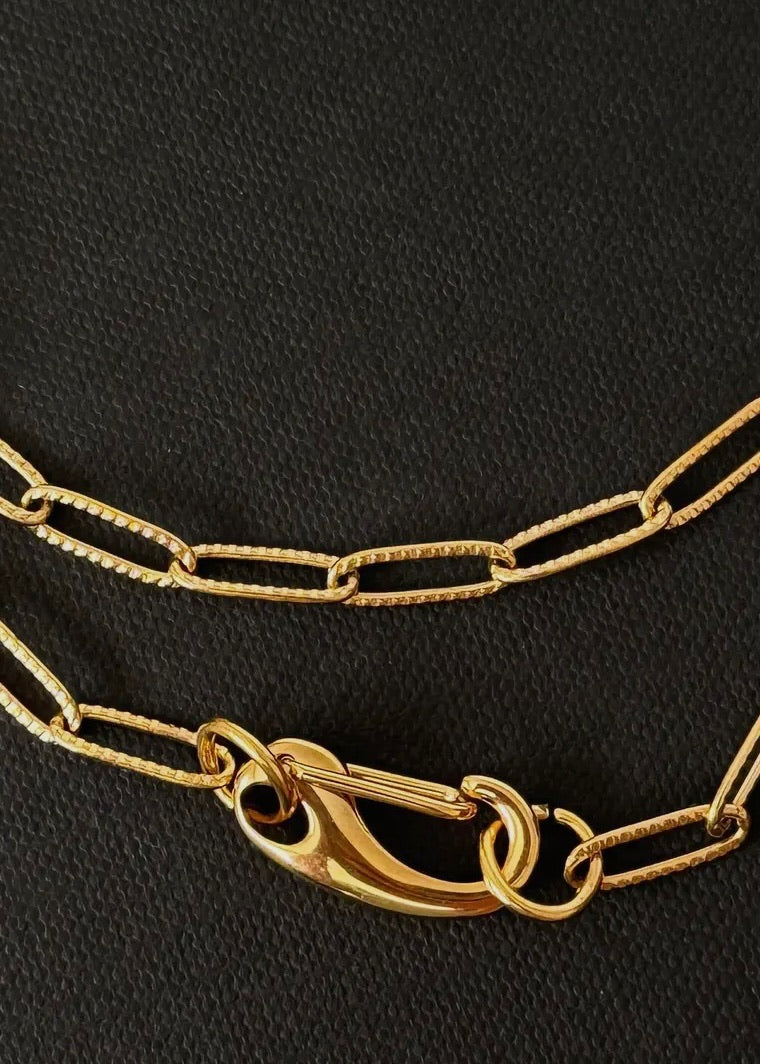 Aera Chain Necklace