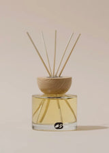 No.7 Tobacco + Wood Reed Diffuser