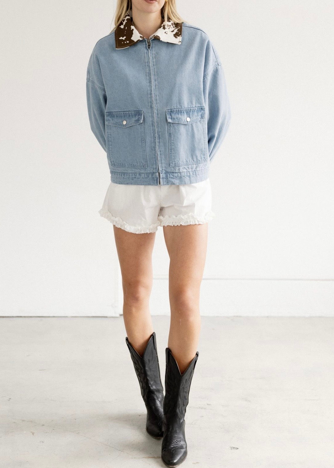 Boxy Denim Jacket Cow Collar