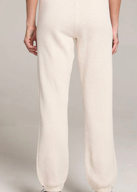 JoJo Pant