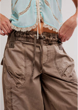 Onset Parachute Pant