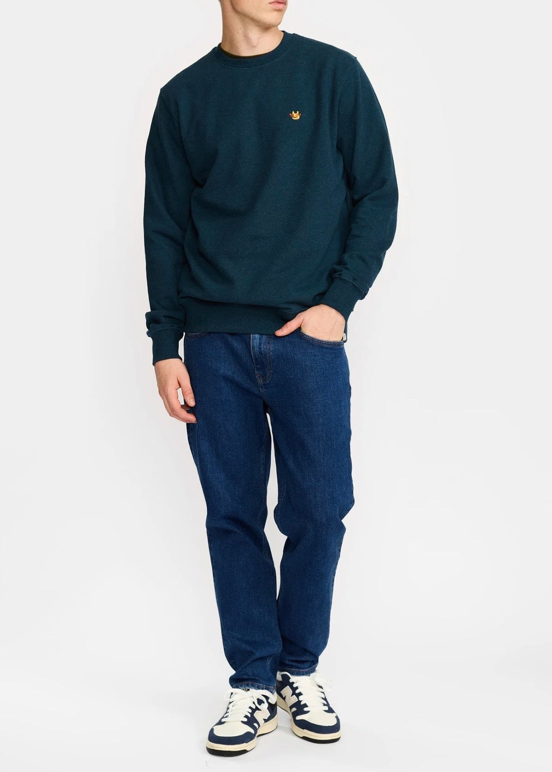Croissant Crewneck | 2811