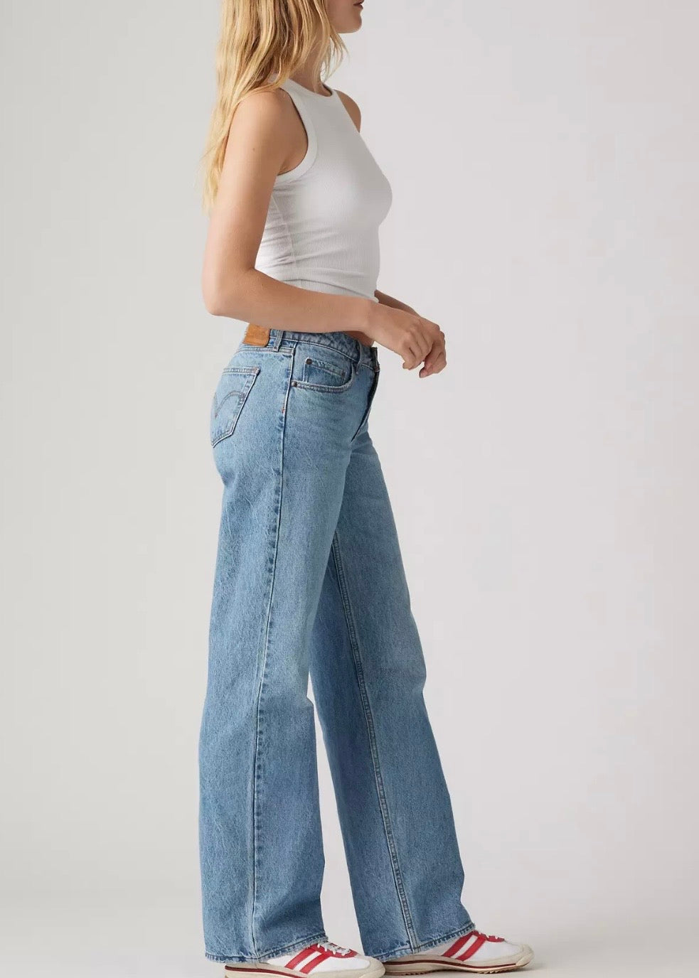 Low Loose Jeans