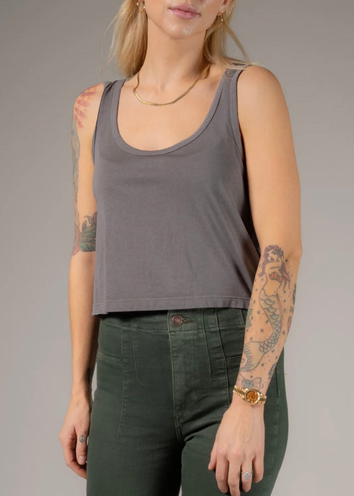 Boxy Modal Tank