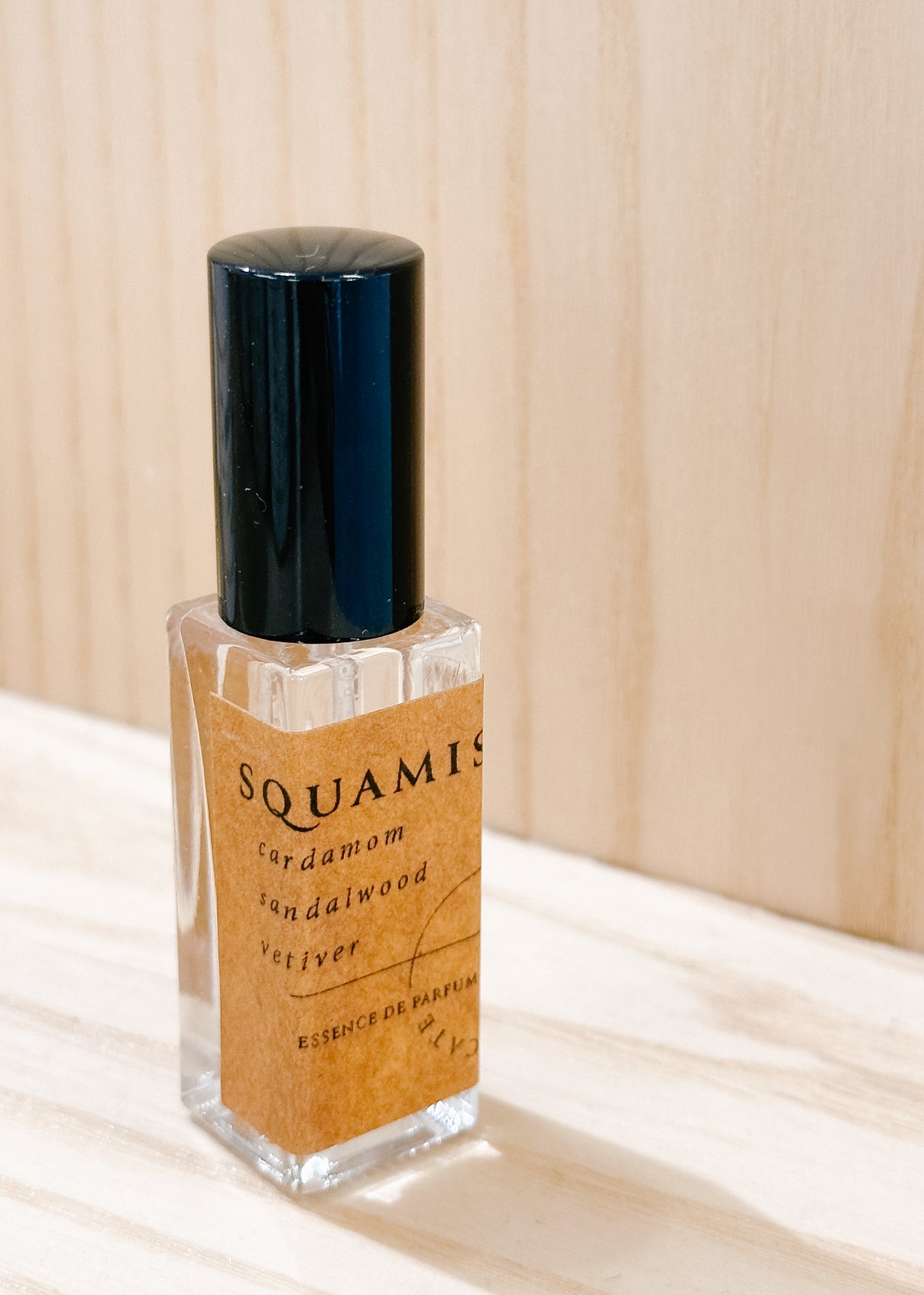 Essence-de-Parfum - Squamish