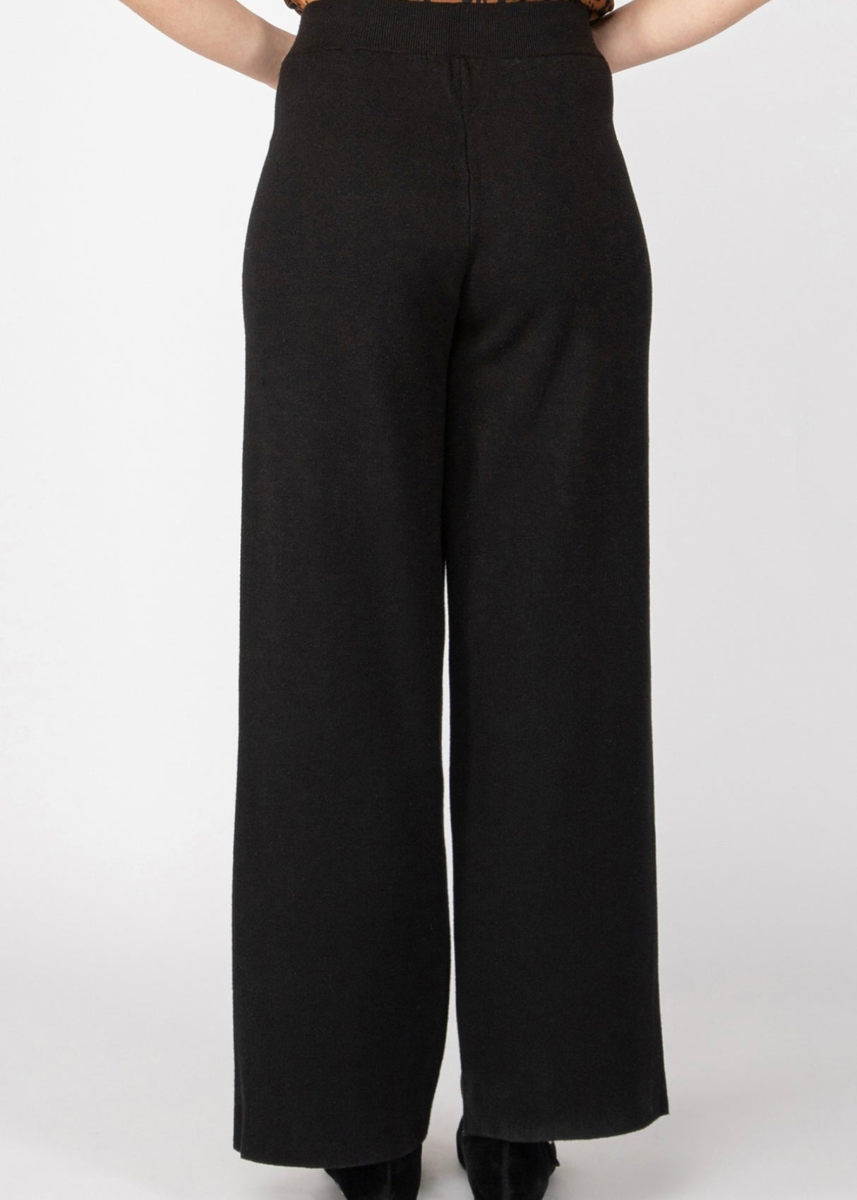 Pull on Wide Leg Sweater Pant