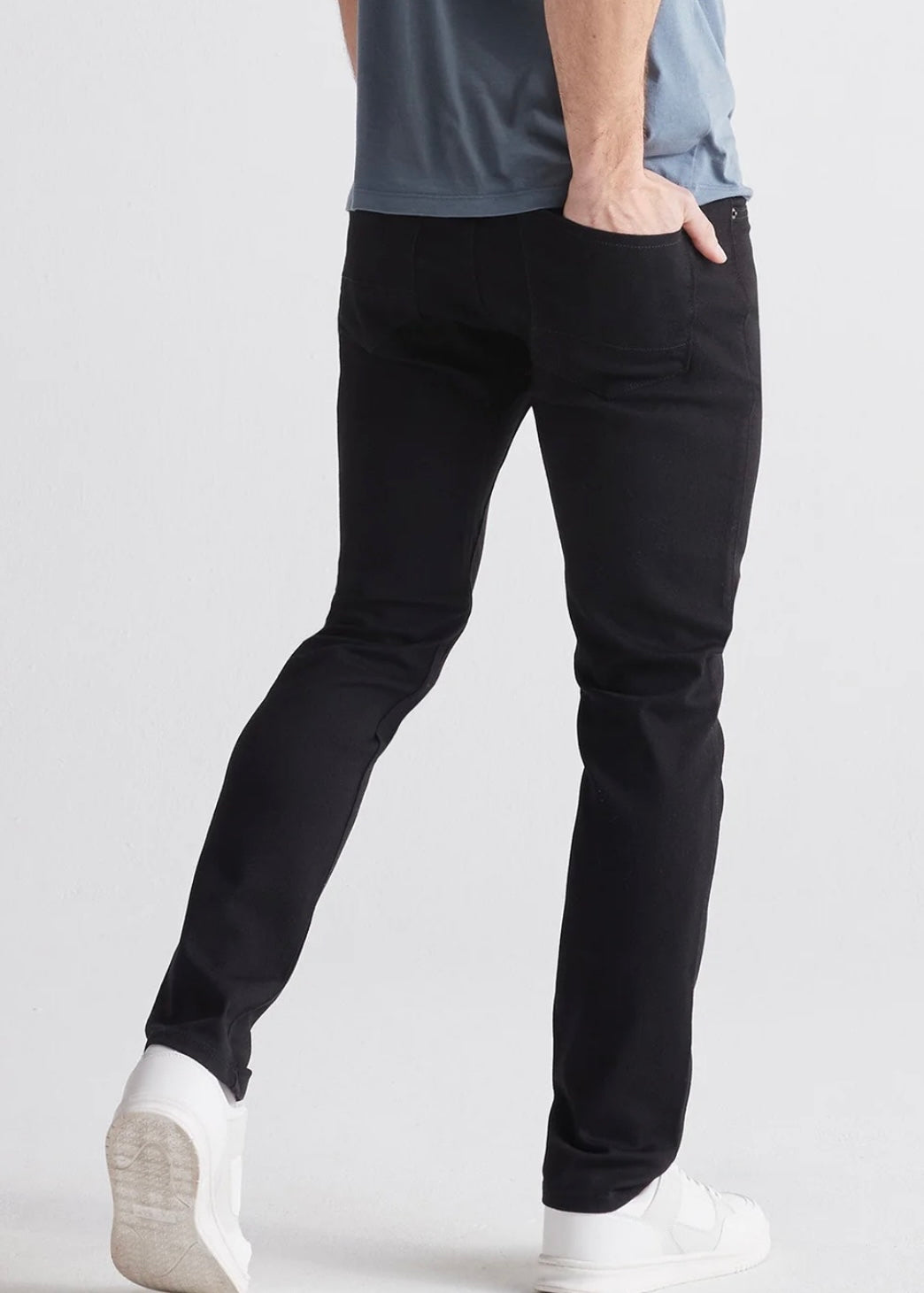 Performance Denim Slim in Black