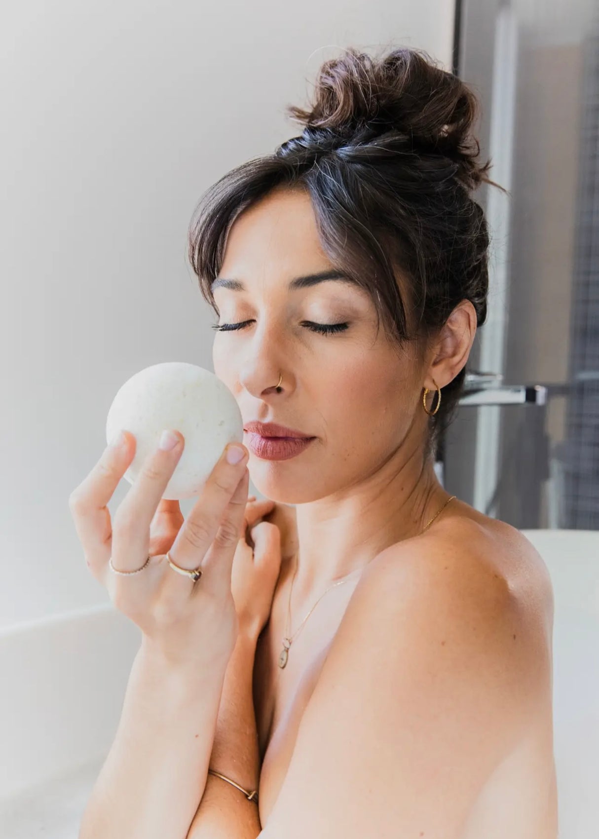 Boreal Fog Bath Bomb