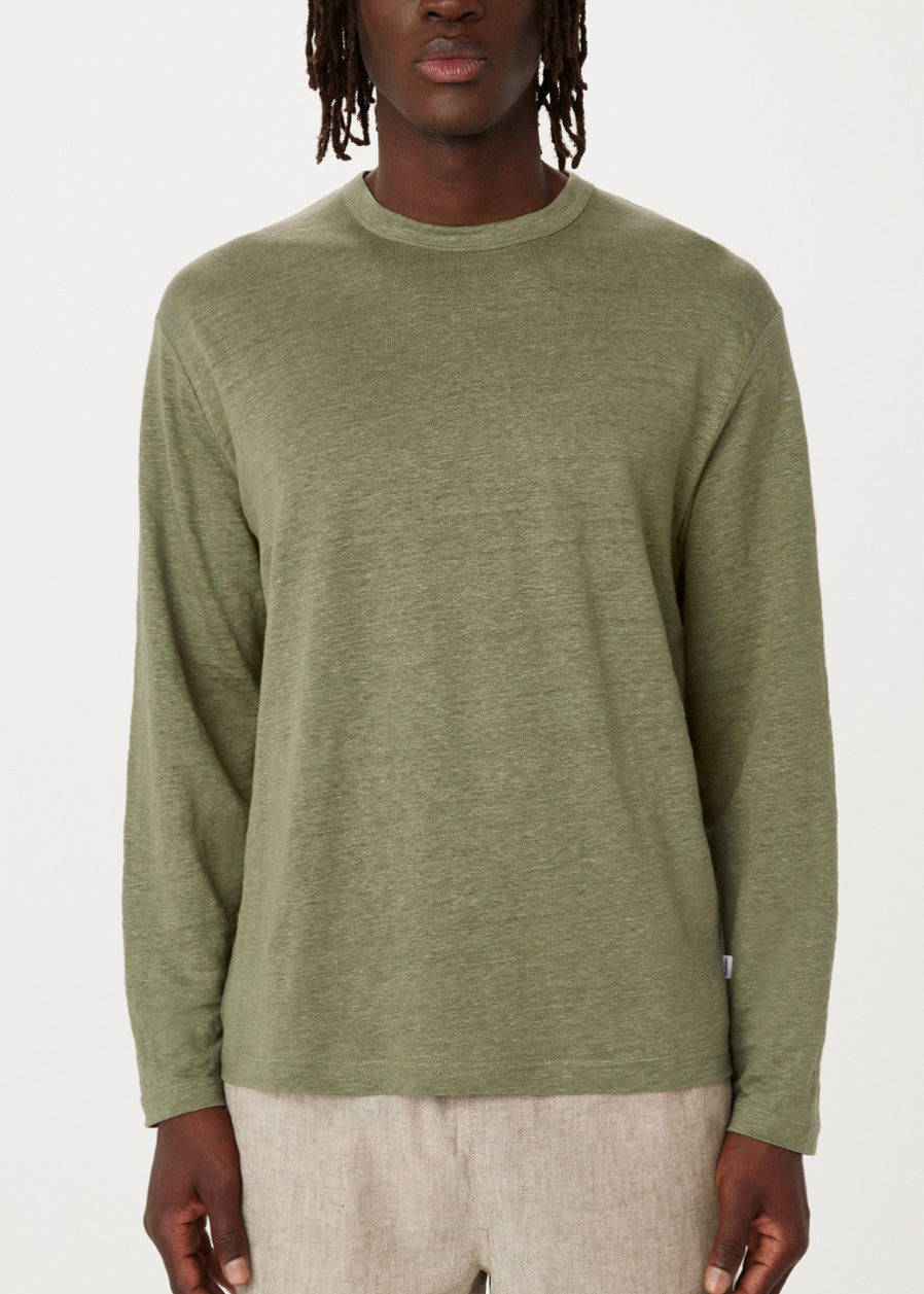 The Long Sleeve Linen T-Shirt