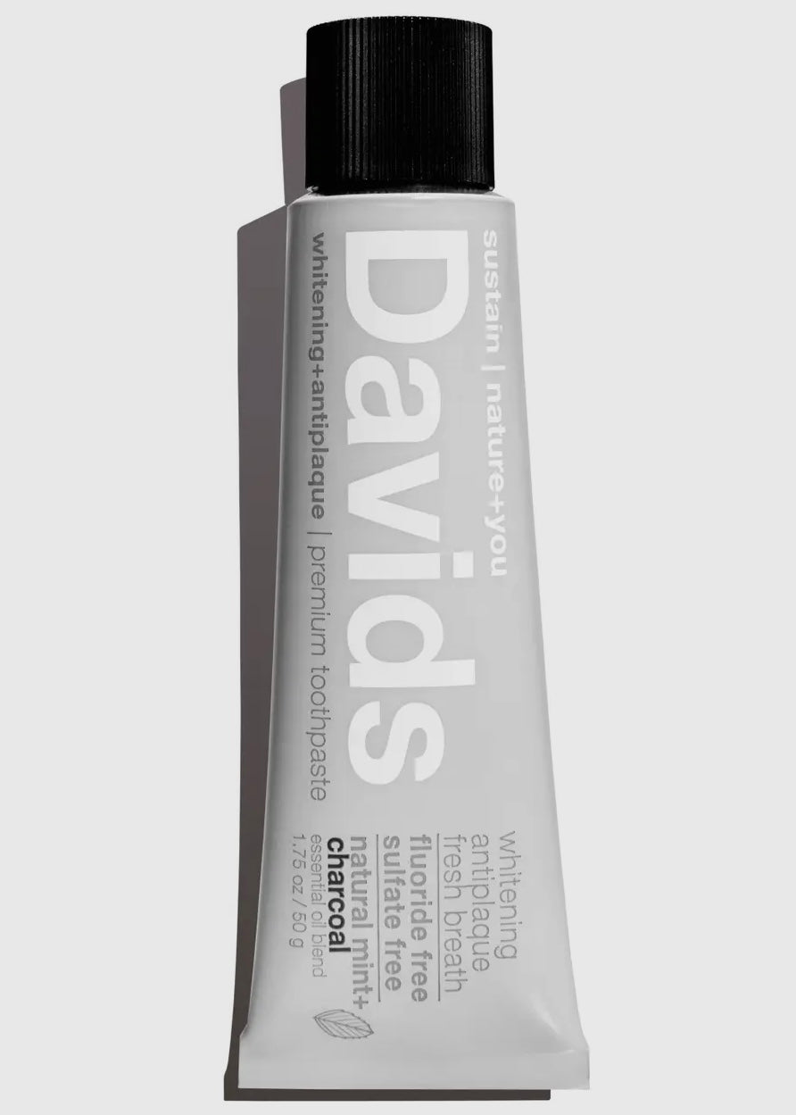 Davids Travel Size Premium Toothpaste / Charcoal+Peppermint