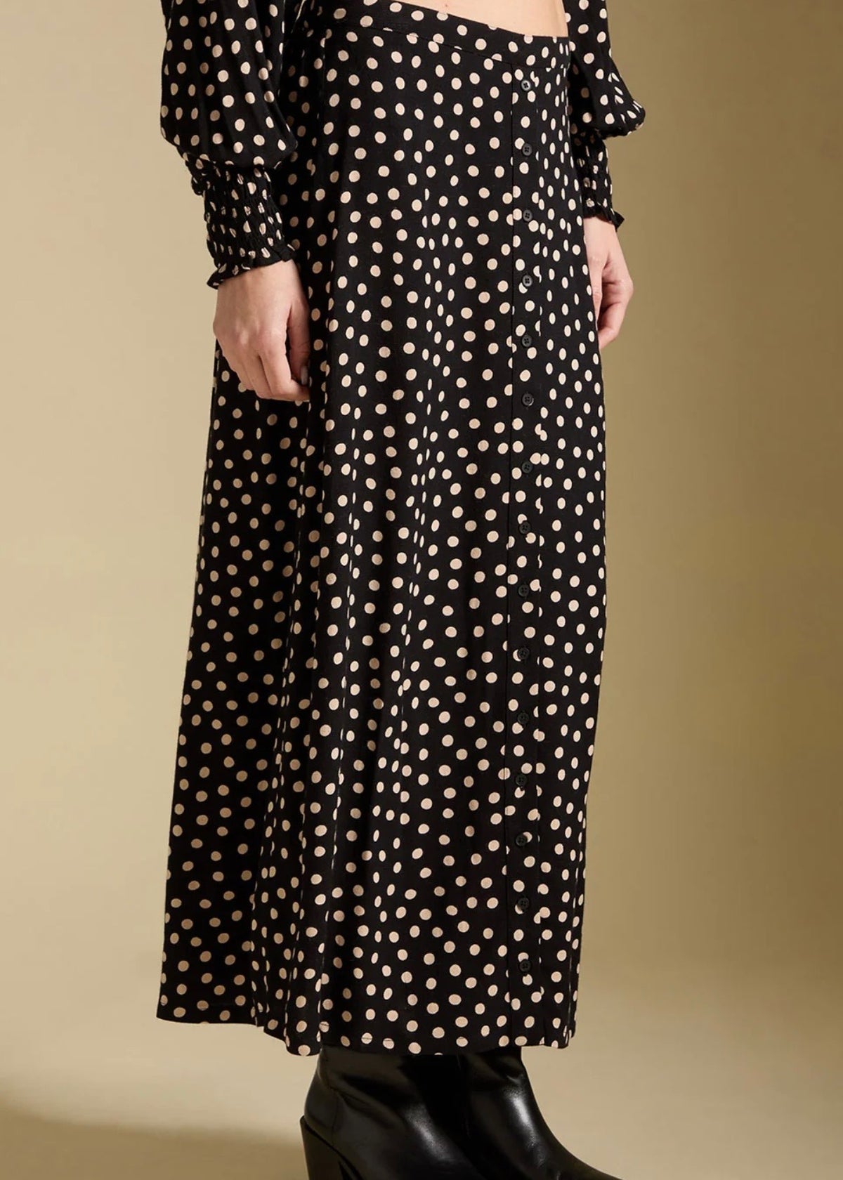 Nolla Midi Skirt