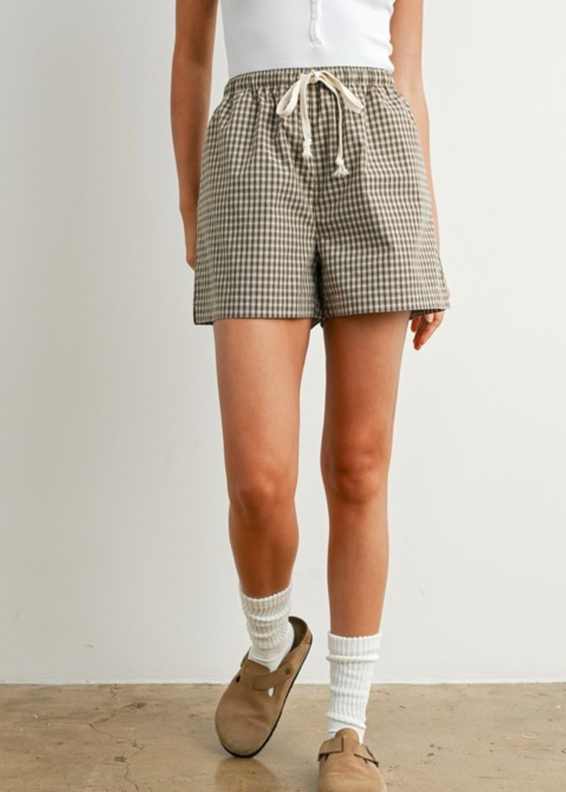 Lila Check Shorts