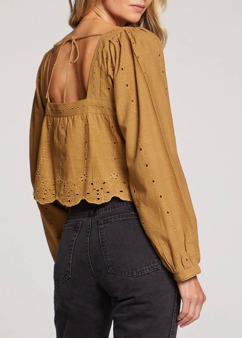 Callen Top