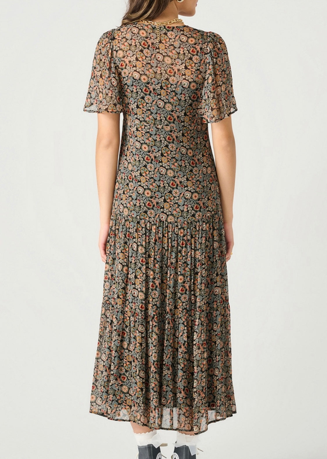 Flutter Sleeve Tiered Maxi Dress