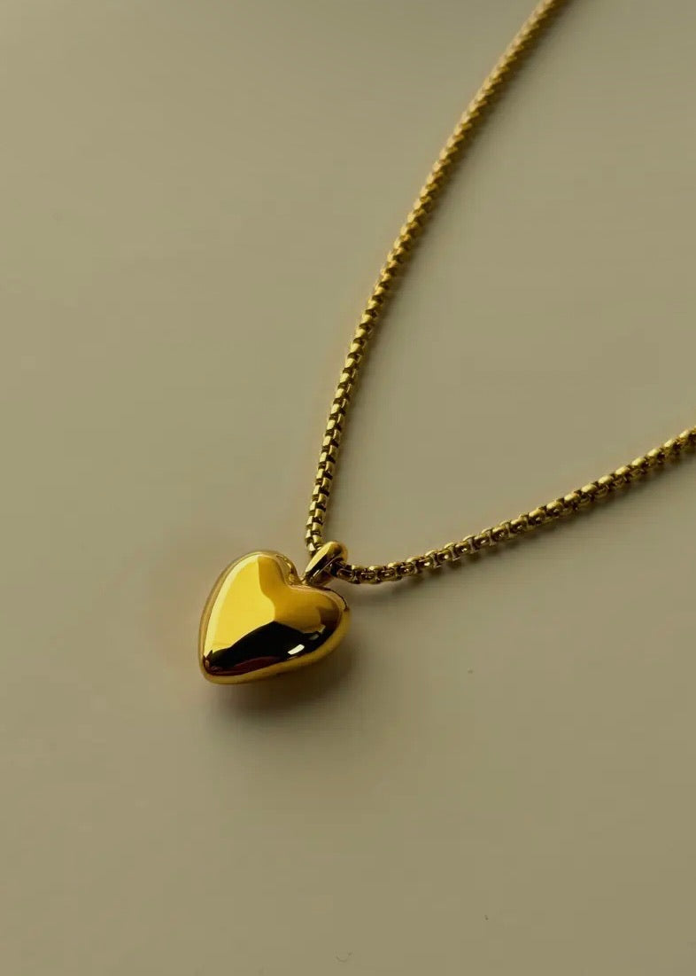 Mon Amour Necklace
