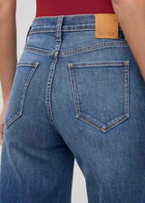 Performance Denim+ High Rise Wide Leg Crop