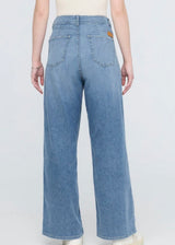 Performance Denim Lite Pleated Pant