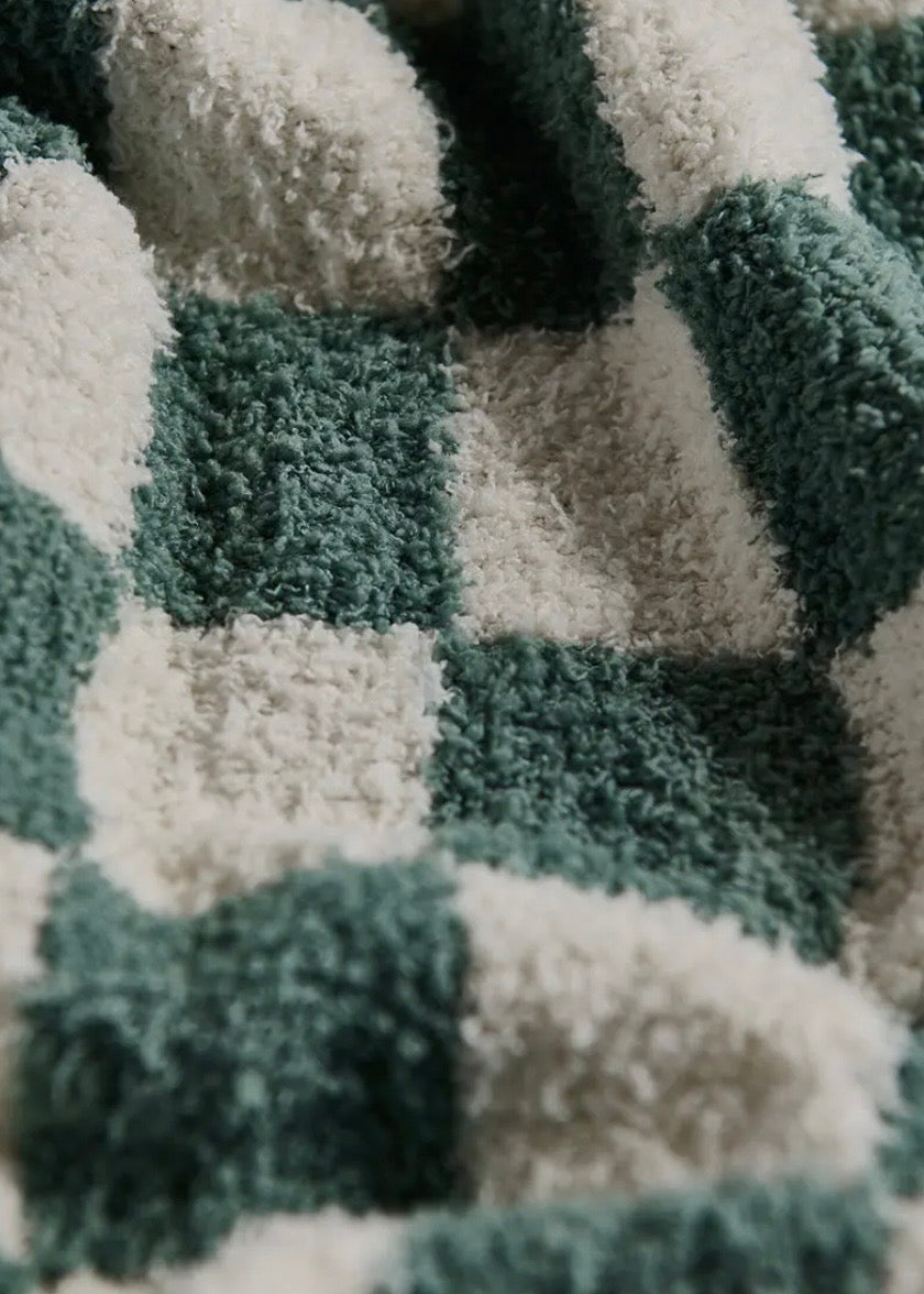 Mate Plush Knit Throw Blanket
