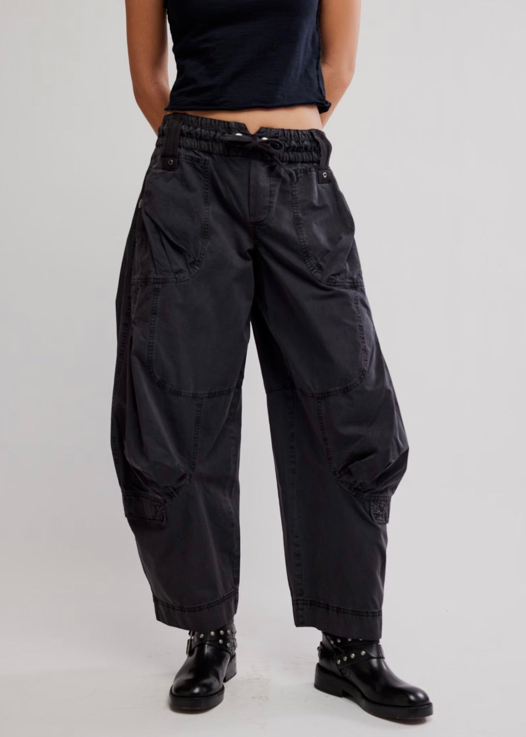 Onset Parachute Pant