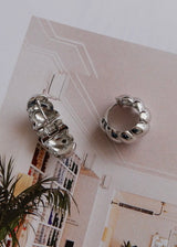 Arya Thick Twisted Hoops