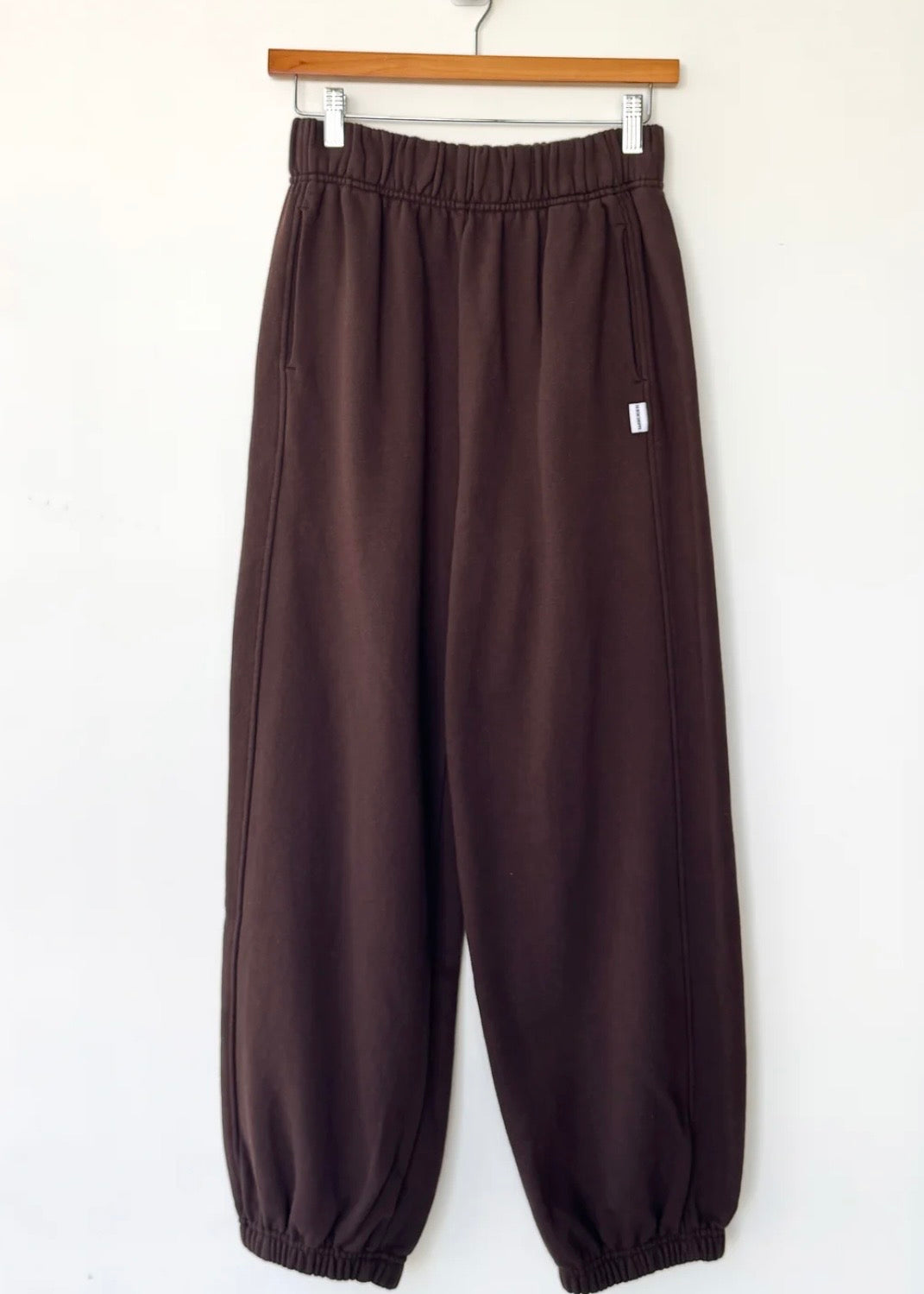 French Terry Balloon Pants – Red Ribbon