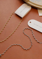Emmy Wavy Choker Necklace