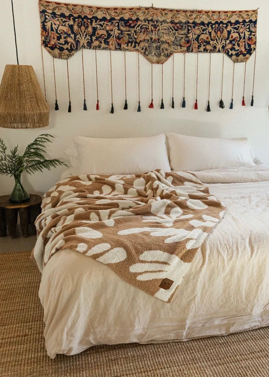 Kingston Plush Knit Throw Blanket | Ty Williams X Slowtide