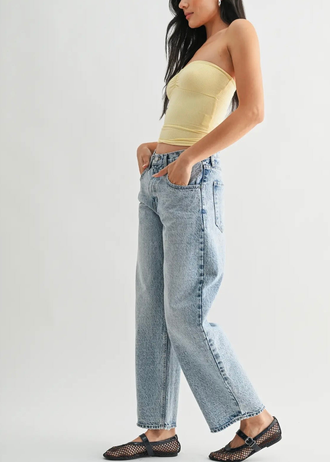 Light Wash Barrel Jean