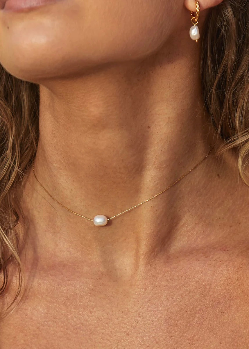 Baroque Pearl Choker
