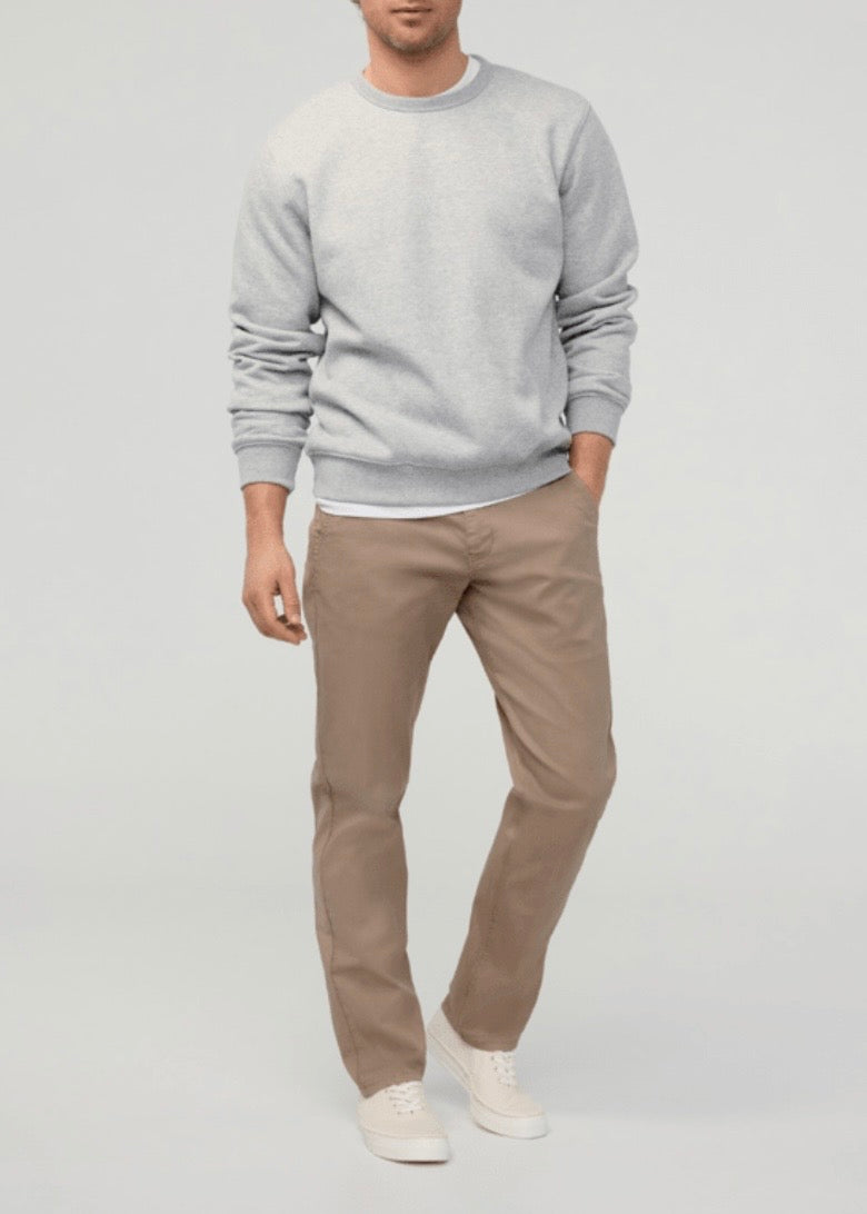Live Lite Relaxed Taper Chino