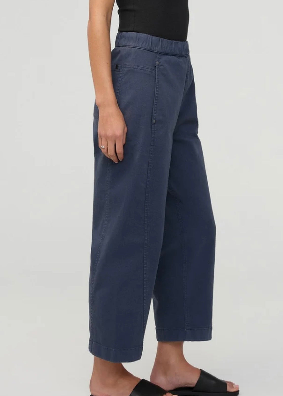 FlexTwill Barrel Pull On Pant