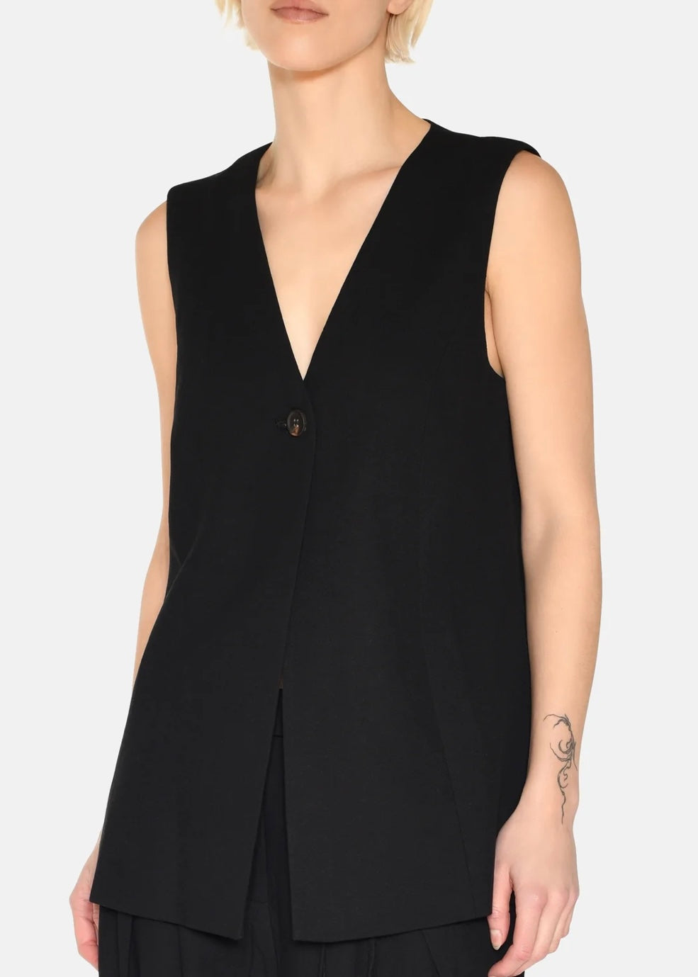 Davida Vest