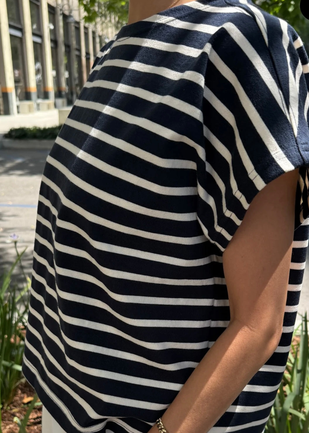Manon Tee