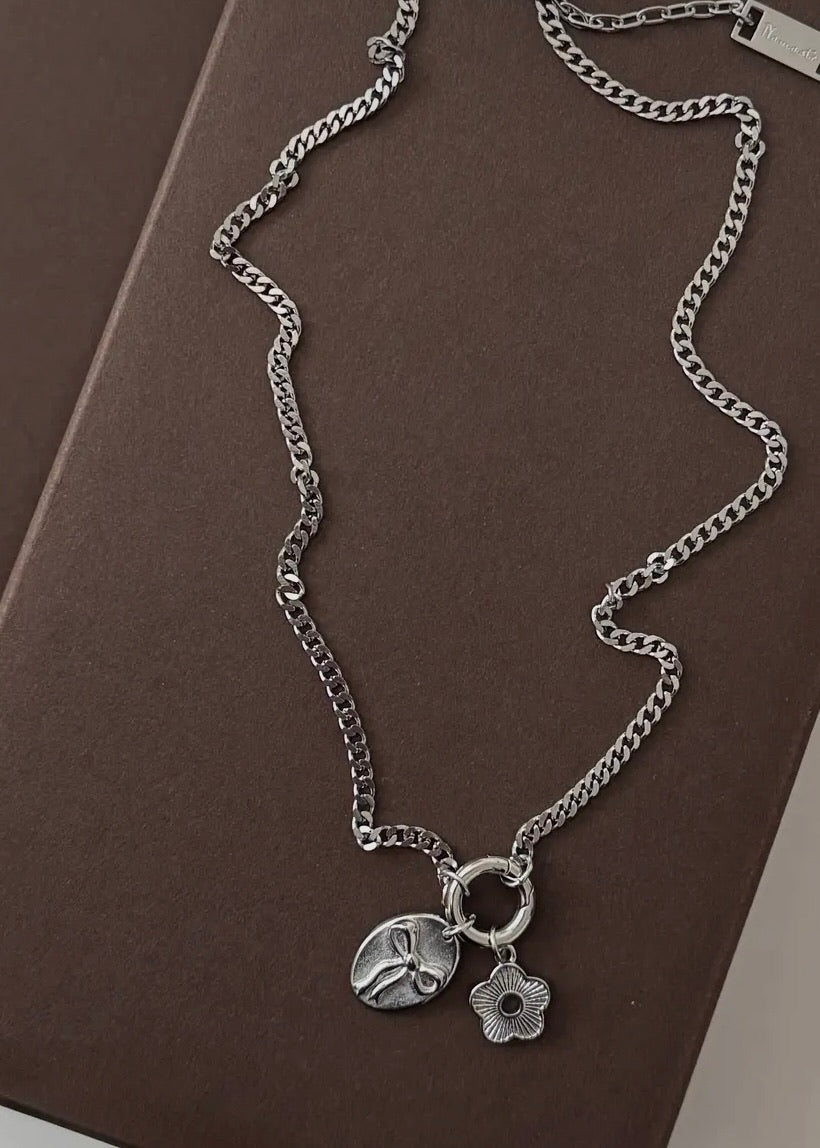 Bow and Flower Necklace