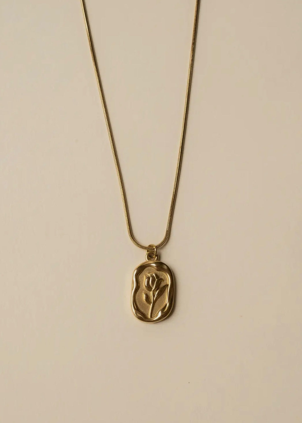 Tulip Pendant Necklace