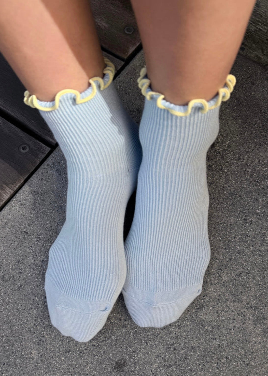The Petite Ruffled Modal Sock