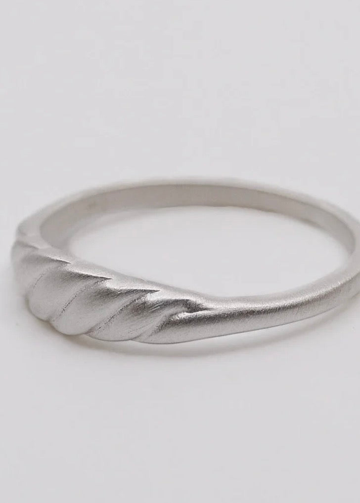 Meridian Signet Ring in Sterling Silver