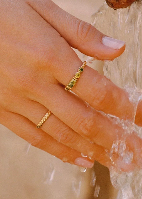Laurel Crown Ring