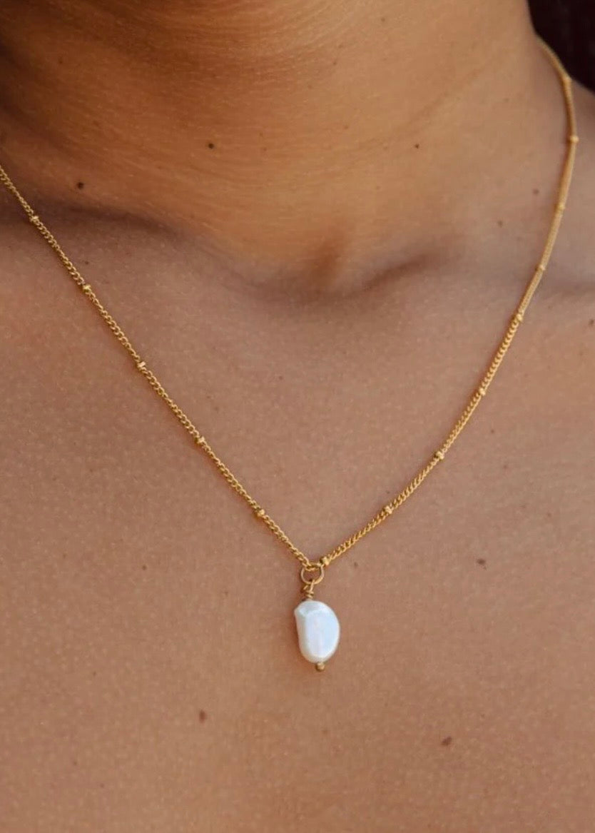 Baroque Pearl Pendant