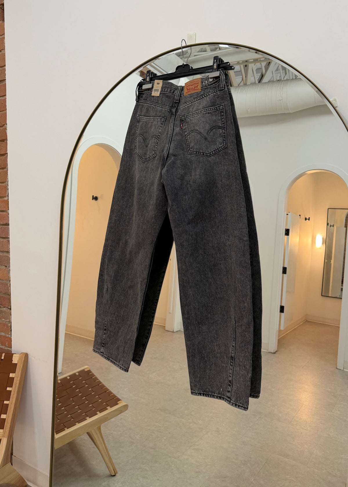 Levi's Cinch Barrel Jeans