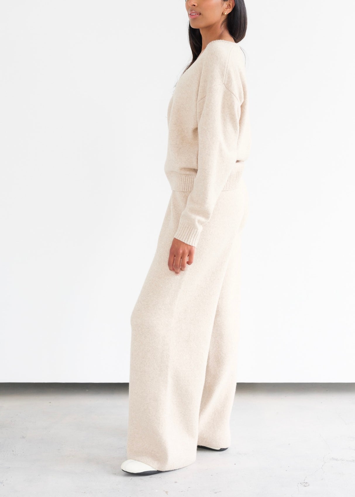 V Neck Boxy Sweater