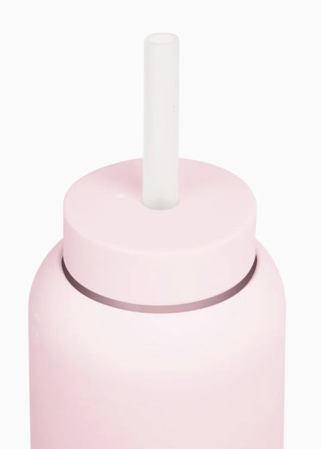 Lounge Straw & Cap