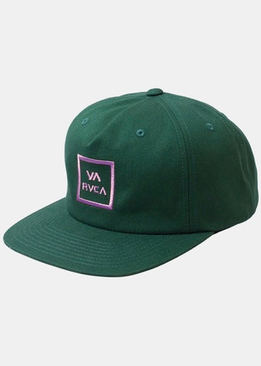 Freeman Snapback Hat in Hunter Green